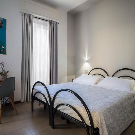 Hotel Mon Pays Rimini Kültér fotó